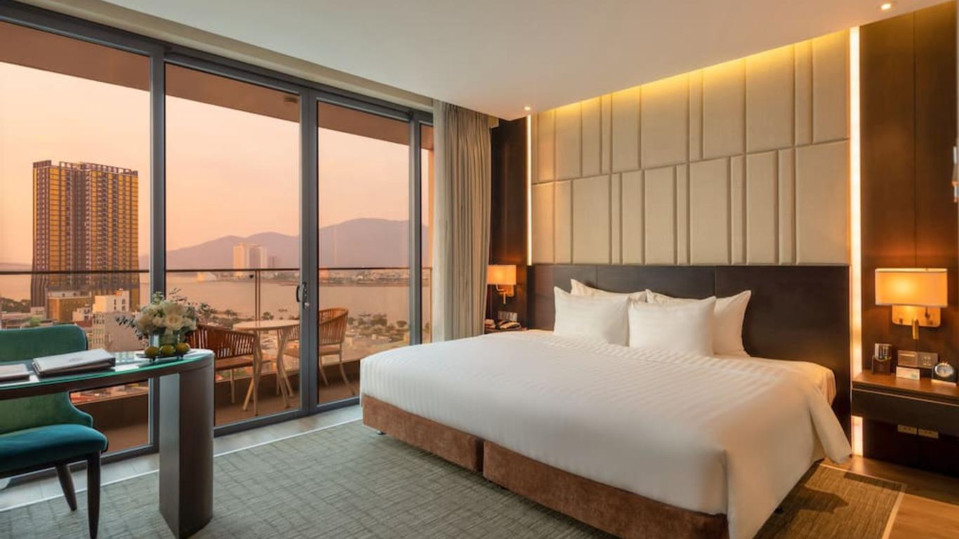 New Orient Hotel Da Nang