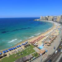 Private Room In Apartment with Sea & Hilton View