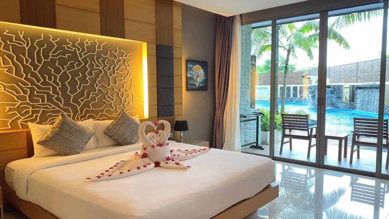 Aqua Resort Phuket