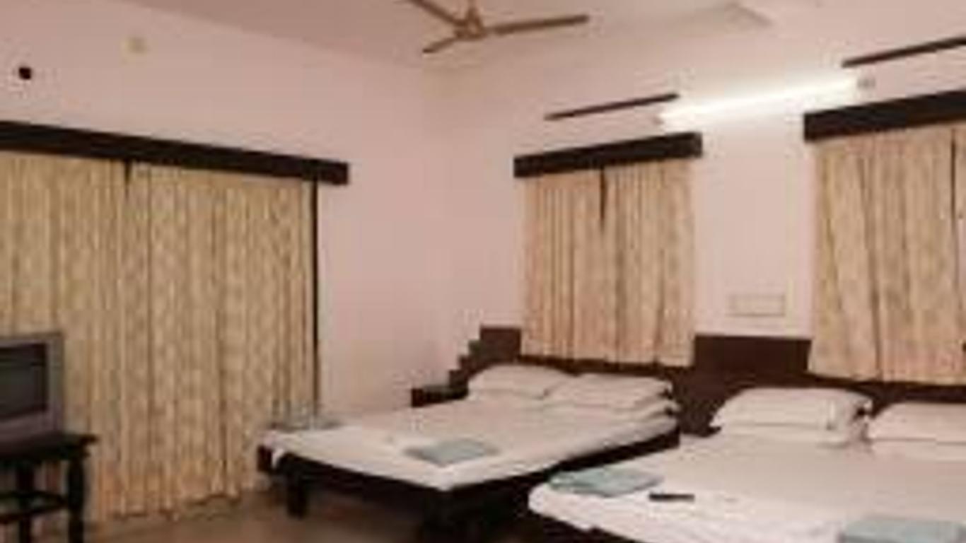 Triveni Tourist Home