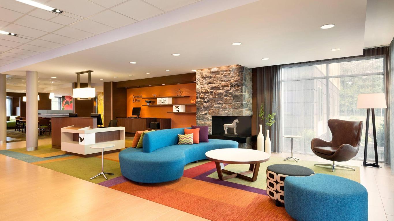 Fairfield Inn & Suites by Marriott Lancaster East at The Outlets